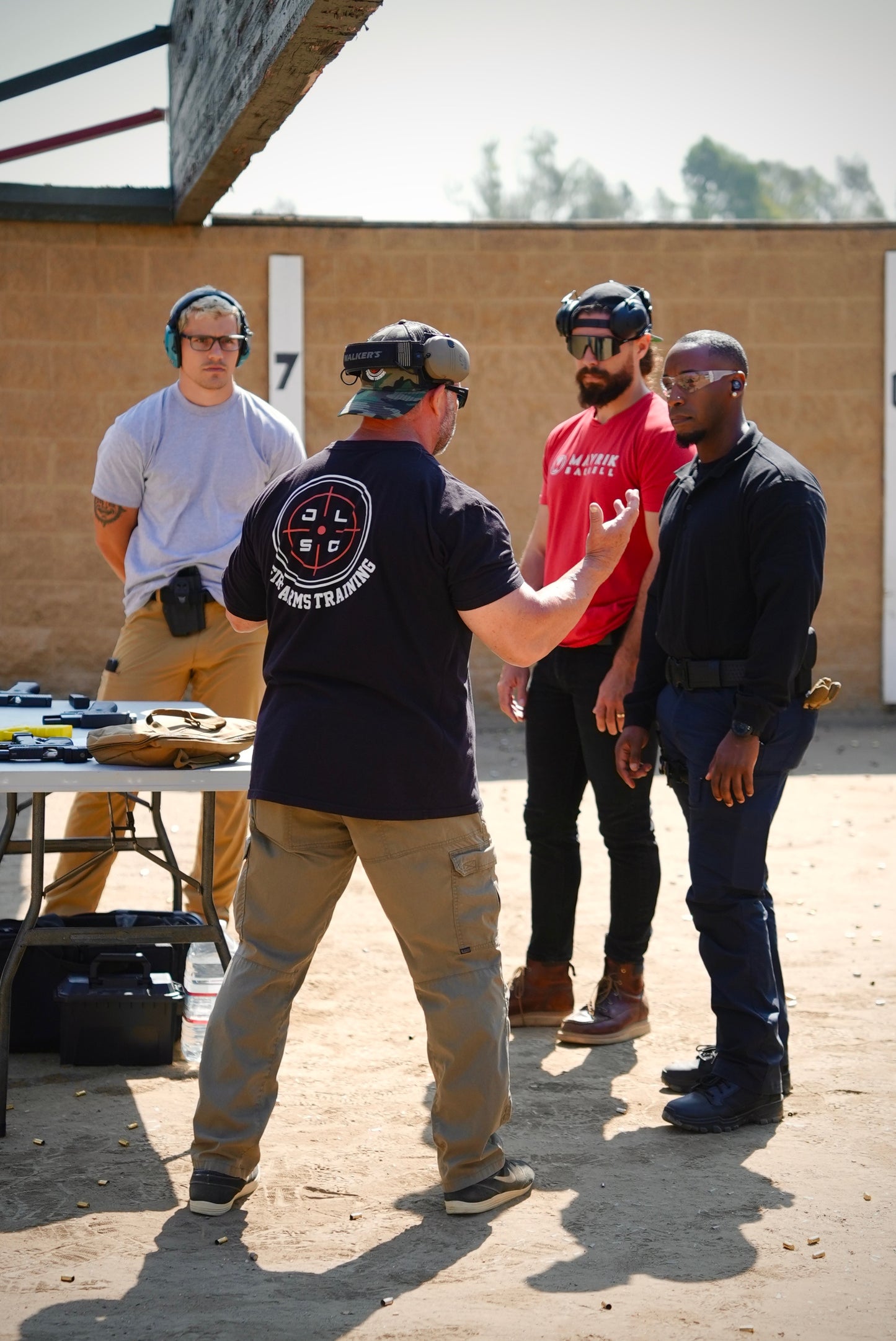 SEMI-PRIVATE TRAINING SESSIONS 2-4 STUDENTS (Price is per person)